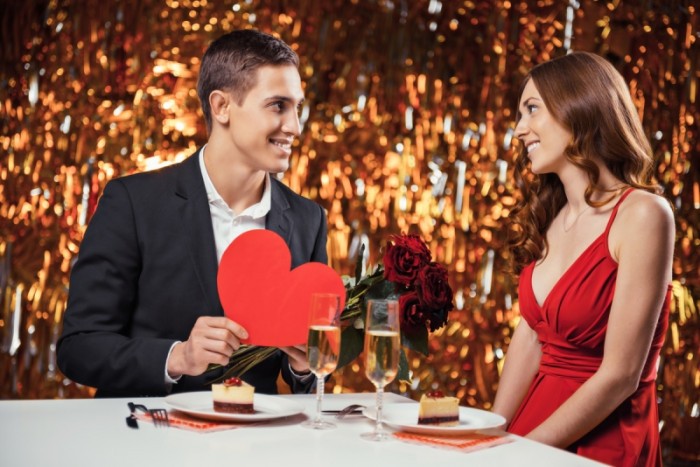 Cadeau de Saint-Valentin et variantes de célébration pour les amoureux en 2019