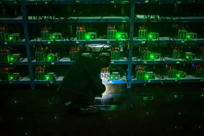 Chine : minage de bitcoins en image